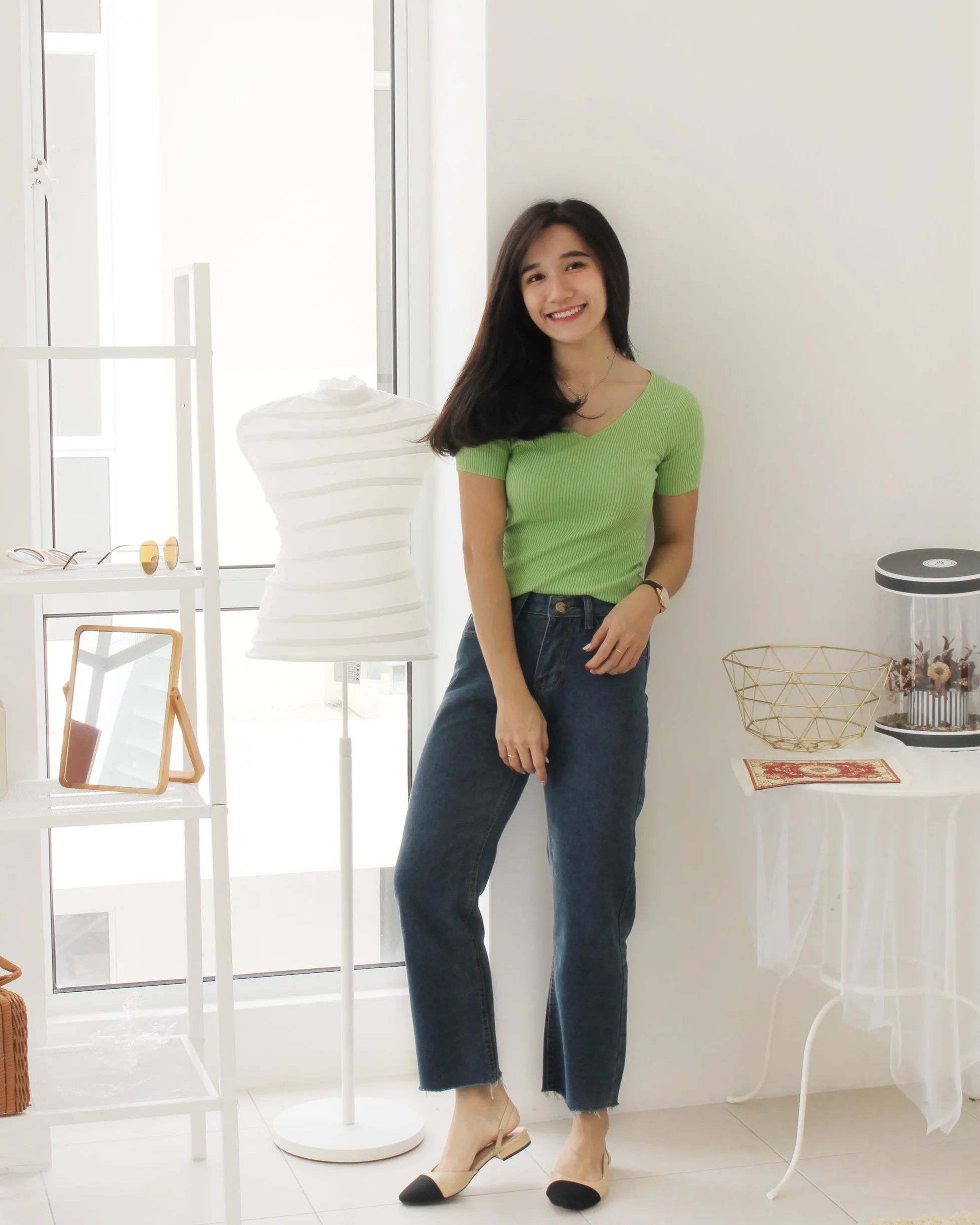 Ribbed V Neck Top